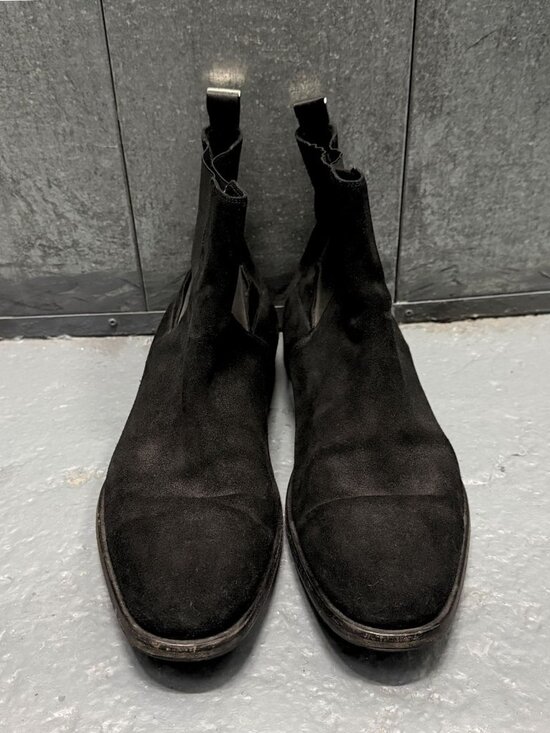 BALENCIAGA Black Suede Leather Chelsea Boots main image 10